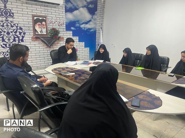 هم اندیشی معاون پرورشی و شورای دانش‌آموزی شهرستان ملارد