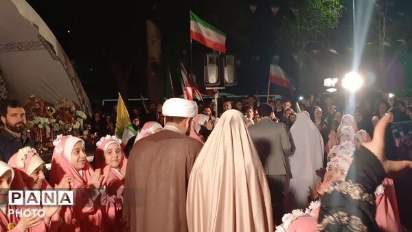 پیمان عشق ۵۰ زوج ایثارگر البرزی زیر پرچم ولایت 