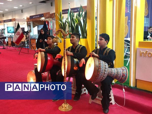 نمایشگاه یاریگران زندگی، فرصت خوبی برای  ترویج نهضت فرهنگی و اجتماعی