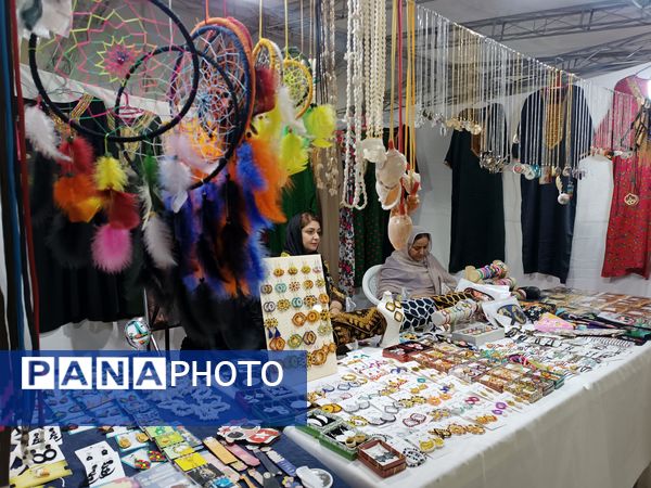 جشنواره صنایع دستی و اقوام ایرانی در بندرعباس