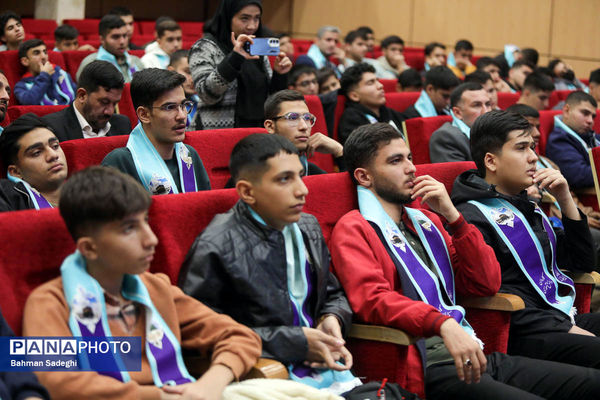 مراسم آموزش کاروان‌های عمره دانش‌آموزی به دانش‌آموزان عازم سرزمین وحی