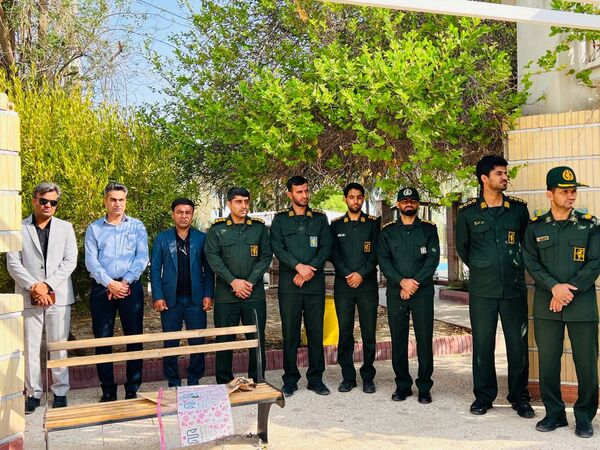 گلزار شهداء ؛ میزبان مسئولان شهرستان عنبرآباد همزمان با آغاز هفته دفاع مقدس