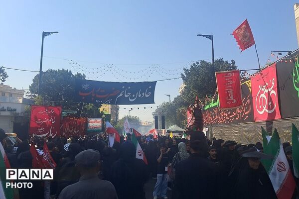 جریان بی پایان عشق در مسیر شاه عبدالعظیم (ع)