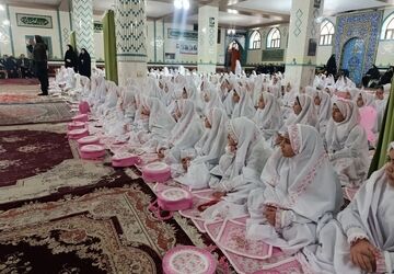 جشن تکلیف دختران شهرستان بستان‌آباد 