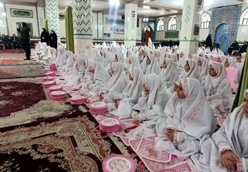 جشن تکلیف دختران شهرستان بستان‌آباد 