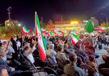 غرفه شهدای دانش آموز ورامین میزبان شما در میدان امام حسین با برنامه‌های فرهنگی