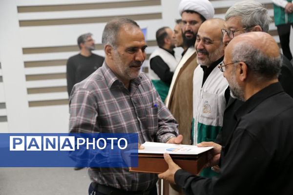برگزاری آیین شکرانه خدمت کانون‌های خدمت رضوی استان زنجان