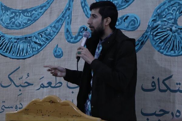 در آغوش سکوت و دعا