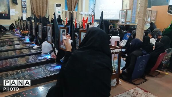 مراسم احیای شب بیست و سوم ماه رمضان در لارستان 