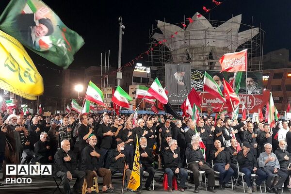 اجتماع باشکوه عظیم مردم غیور شهر قدس در میدان امام خامنه‌ای 