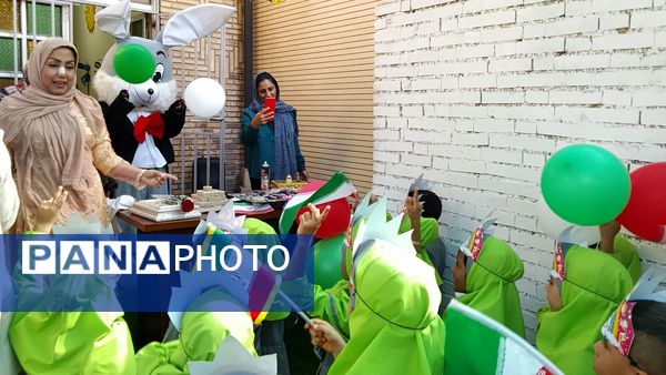 جشن غنچه‌ها با رنگ لبخند و امید