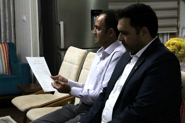 دیدار معاون پرورشی و فرهنگی وزیر آموزش و پرورش با خانواده معلم شهید «عبدالله برزگر»