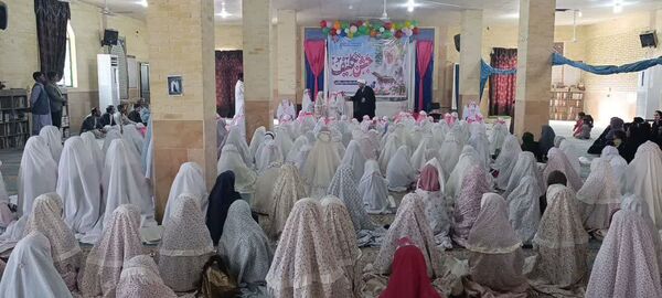 جشن تکلیف ۶۶۰ فرشته کوچک در جازموریان