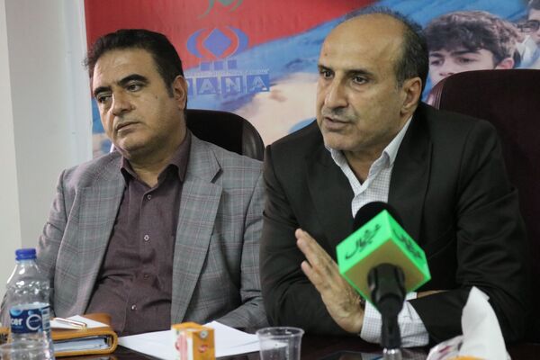 تقدیر از طلایه‌داران آگاهی در مازندران 
