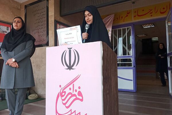 همزمان با سراسر کشور،دانش آمپزان  مدارس ملارد با شور و شوق به سوی مدارس شتافتند 