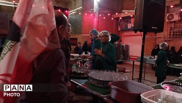 چایخانه فاطمه الزهرا در صد و بیست و دومین شب از اجتماعات مردمی
