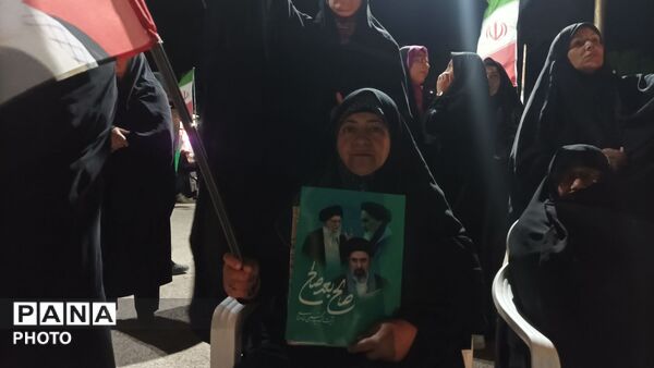 شکوه و بصیرت در حسینیه شهدای شهر بار 