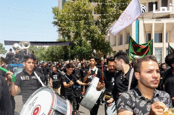 عزاداری ظهر عاشورا در مشهد 