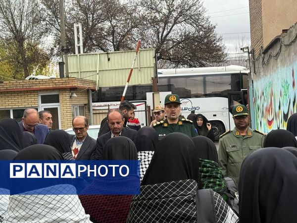 کاروان راهیان نور بسیج دانش‌آموزی سراب و مهربان 