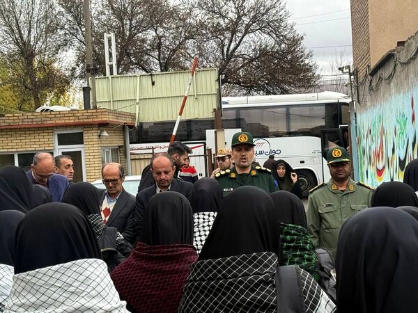 کاروان راهیان نور بسیج دانش‌آموزی سراب و مهربان 
