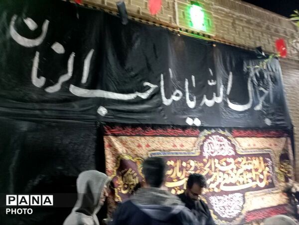 موکب چایخانه در شبهای تجمعات مردمی در نیشابور 