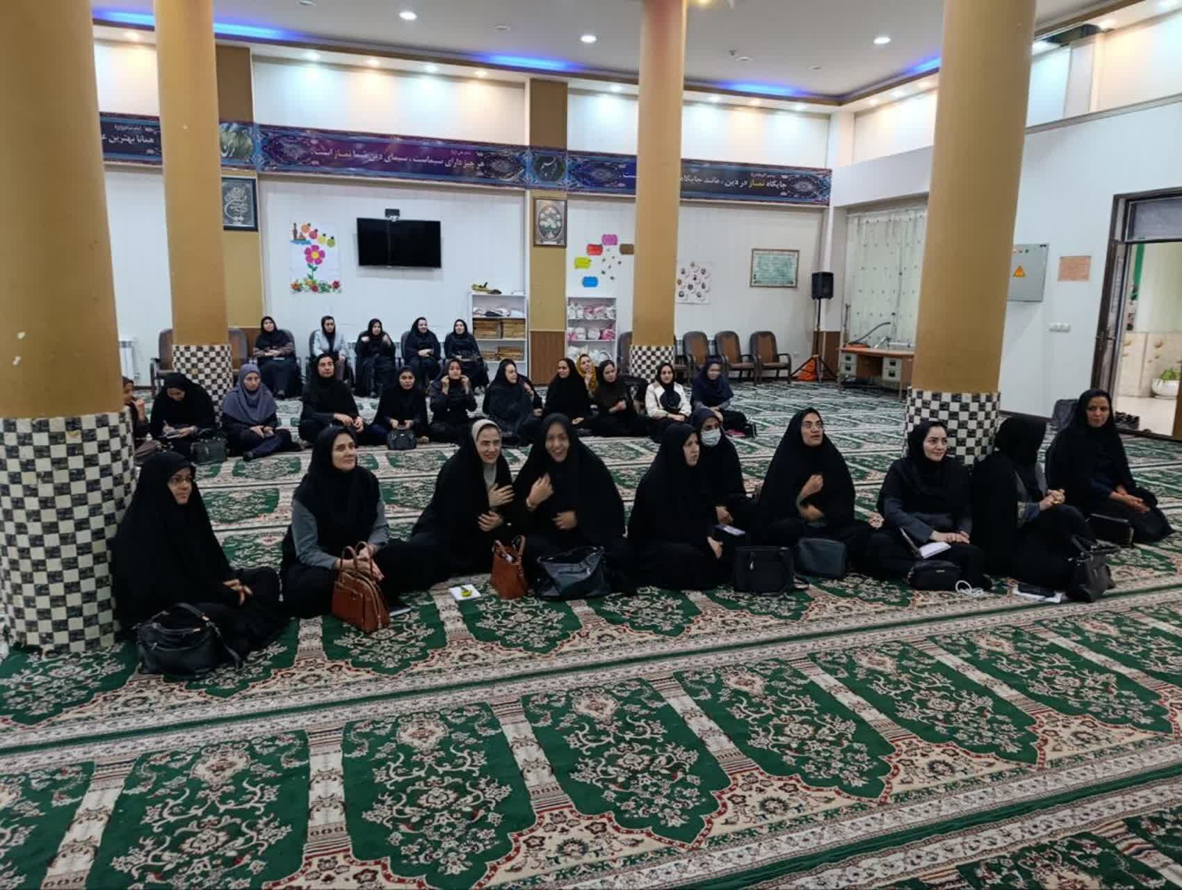 برگزاری دوره‌های مربیان پیشتاز کاردان در شهرستان بافق