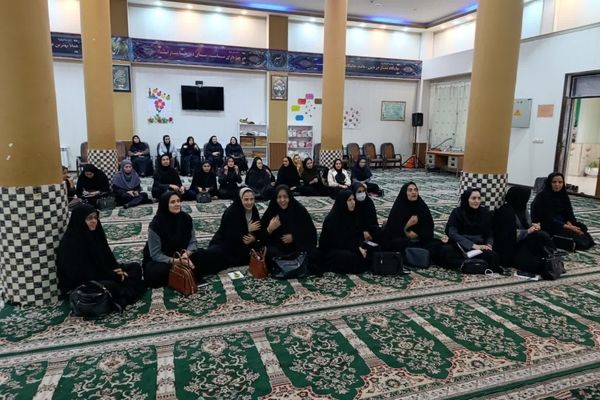 برگزاری دوره‌های مربیان پیشتاز کاردان در شهرستان بافق