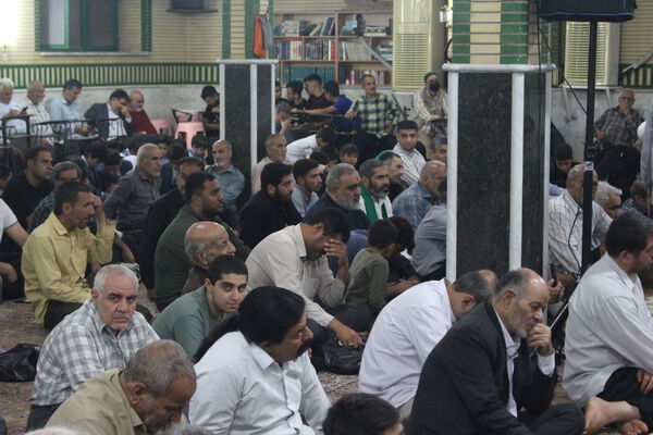 یادواره 50 شهید کوی رهبر قم