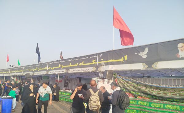 پیاده روی زائران وعاشقان امام علی بن موسی الرضا"ع"از مسیرباغچه تاتپه سلام