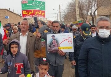 راهپیمایی یوم‌الله بیست‌ودوم بهمن ماه در شهر سورشجان