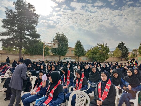 برگزاری اردوی طرح تمشک در شهرستان لردگان