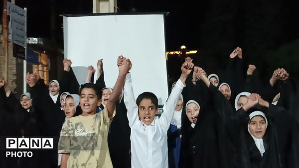 مباهله پیامبر اکرم در اجتماعات شبانه و خیابانی شهربار