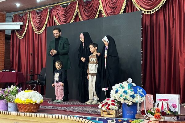 آیین رونمایی کتاب« ۳۰ روز تا تندخوانی» در شهرستان ورامین