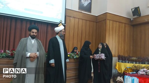  اختتامیه طرح‌های «زکیه» و «میناب» در   بیرجند