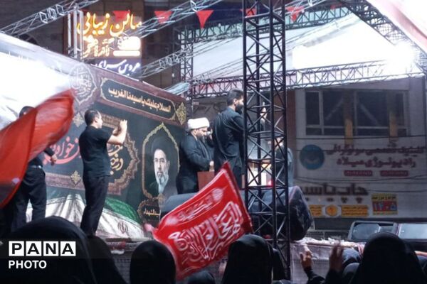 تجدید بیعت‌ میدان‌داران‌ شهرقدسی‌ با‌  سید و سالار‌ شهدا‌ در‌ شب عاشورا 