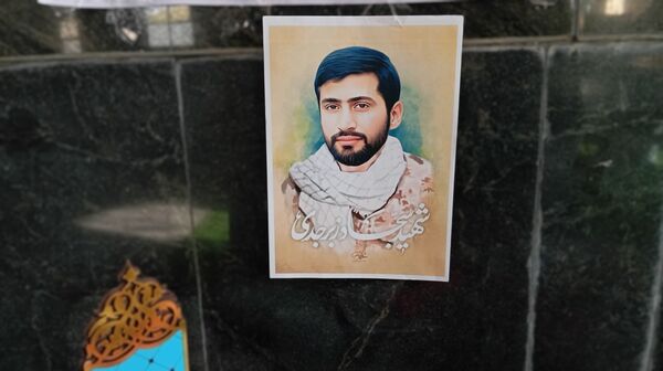 سالروز شهادت شهید «سجاد زبرجدی» در گلزار شهدای شهر بن 