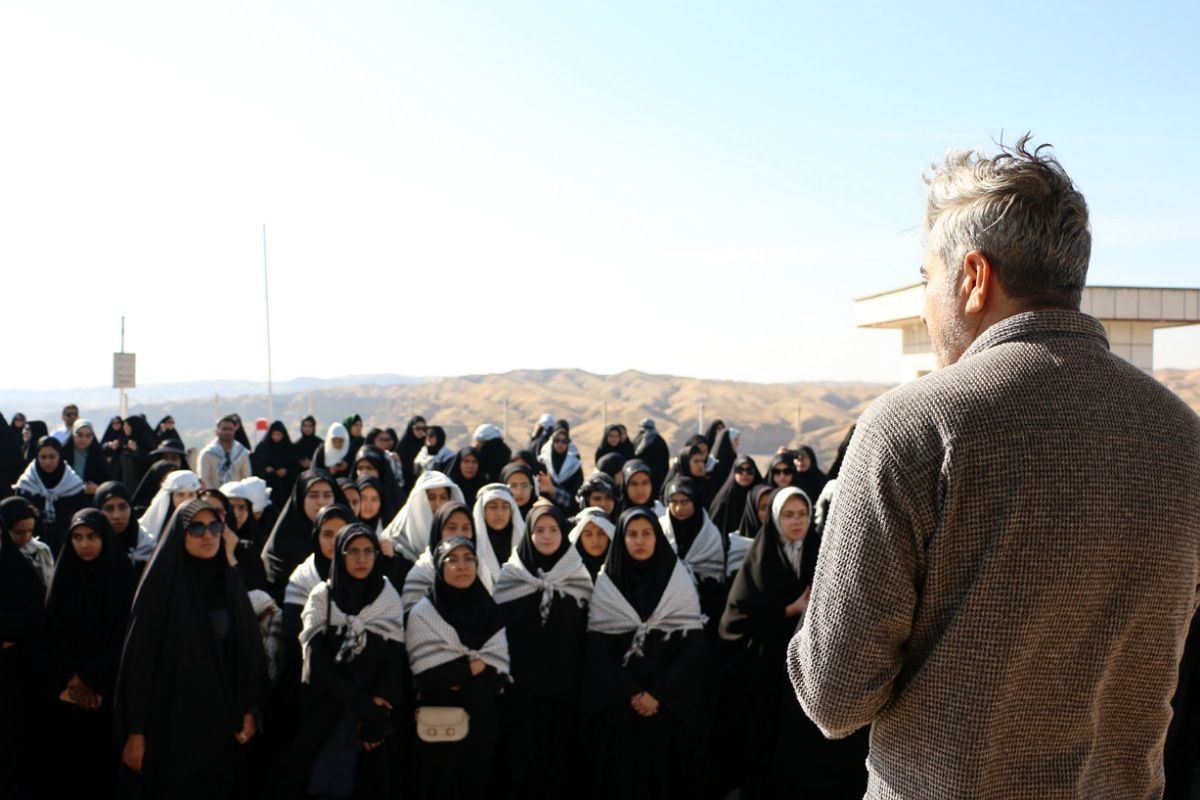 روز دوم سفر راهیان نور دانش‌آموزان ملارد در مسیر حماسه و نور