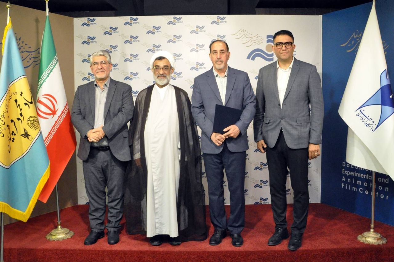 توصیه محمود فرشچیان به جوانان: سخت کار کنید و به ادبیات ایران عشق بورزید