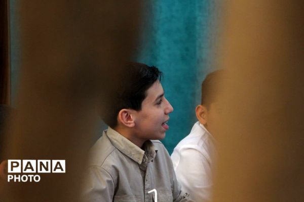 برگزاری جلسه سفیران کتاب یزد با نویسنده کتاب «فرمانده سری»