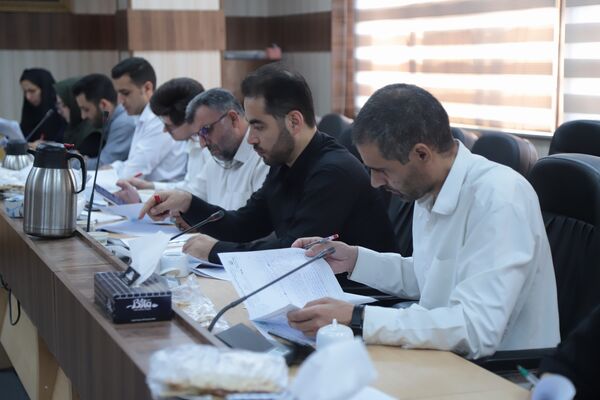 تصحیح اوراق آزمون موردکاوی داوطلبان استان تهران