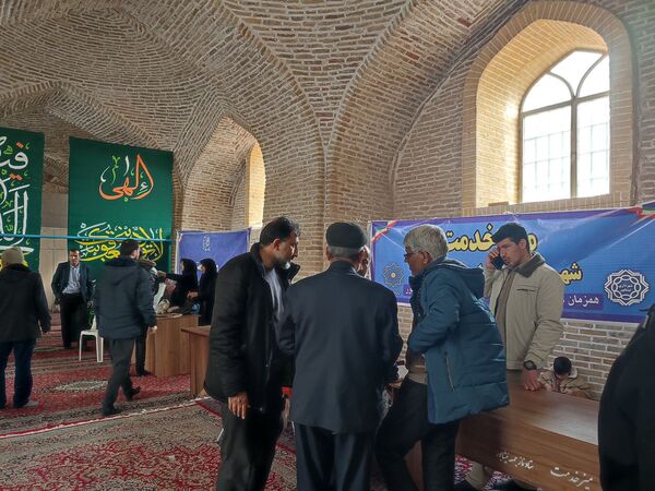میز خدمت هفته دوم بهمن ماه در نیشابور 