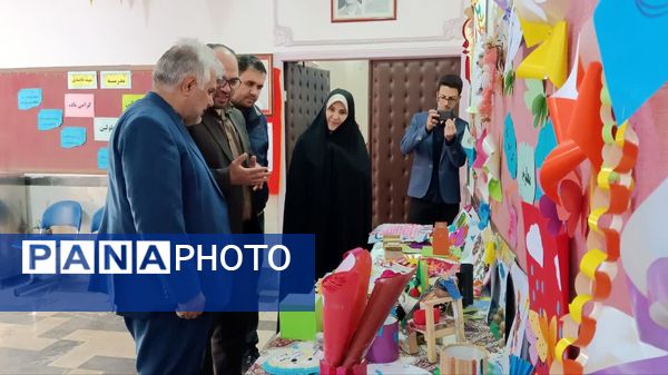 نمایشگاه درون‌مدرسه‌ای دست‌سازه‌های دانش‌آموزی مدارس با نیازهای ویژه