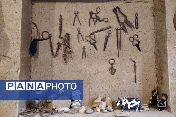 اقامتگاه  بوم‌گردی شهر لپویی -زرقان 