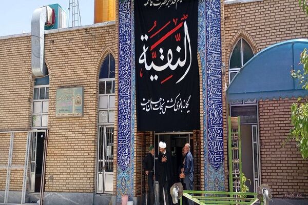 اقامه نماز جمعه در دهه اول ماه محرم در مسجد جامع شهر بار 
