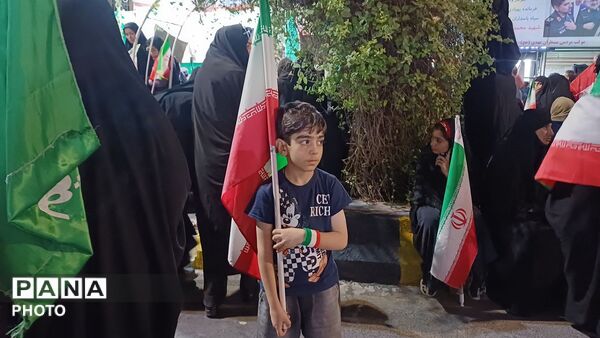 از خردسالان تا  ریش سفیدان؛ همه پایه کار ایران