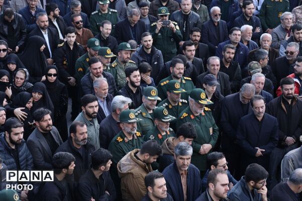 تشییع پیکر بسیجی آسمانی «امیر وجیهی‌نیا»
