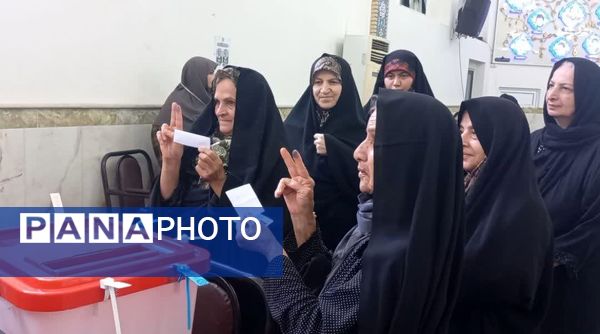 حضور پرشور آملی‌ها پای صندوق‌های رای