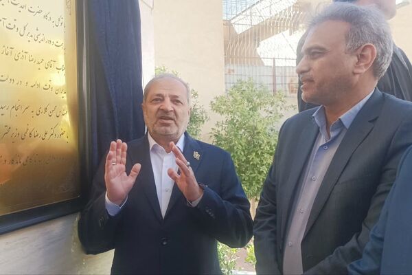 دیدار وزیر آموزش‌وپرورش با نماینده تشکل‌های دانش‌آموزی استان فارس