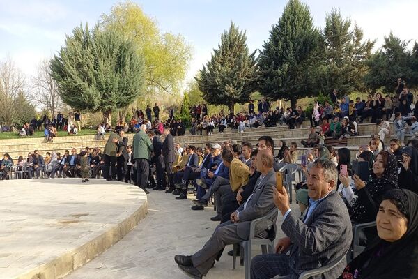 جشن نوروزگاه در پارک ساحلی یاسوج 