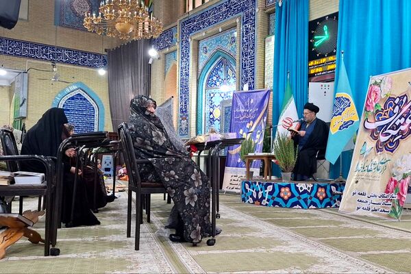 اعتکاف دانش‌آموزی مسجد اعظم قلعه‌نو